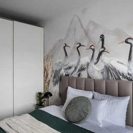 Apartament New #madalinskiego57 - Center, New Bulding, 2 Bedrooms, 2x Double Beds And A Fold-out Sofa, Separate Kitchen, Air Conditioning, Balcony, Underground Parking, Self Check In 24h, Internet, Netflix, Coffee Machine, Washing Machine,1 Km To The Railw